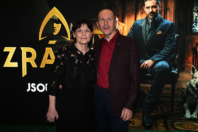 FOTO: Hofmanová se brání: "Nešla jsem tam pracovat, ale hrát." – stránka 4