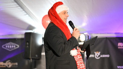 FOTO: Petr Rychlý celou akci moderoval.