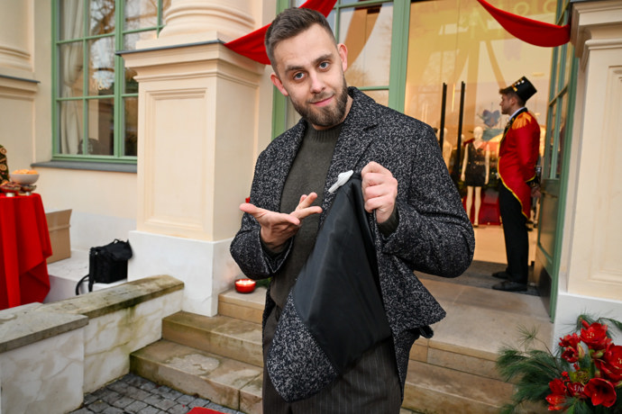 FOTO: Ukradl ten kabát? – stránka 2