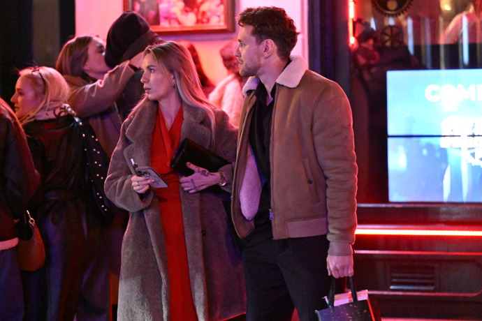 FOTO: Kar na počest Patrika Hezuckého se nesl v poklidné atmosféře. – stránka 1