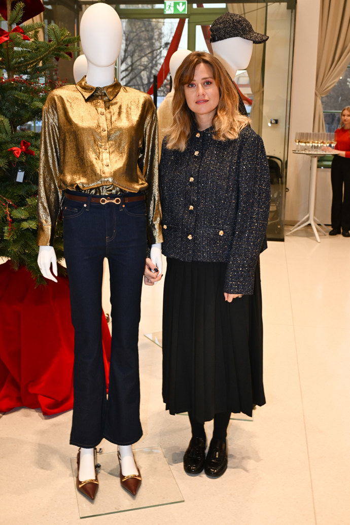 FOTO: Nechyběla ani Emma Smetana. – stránka 4