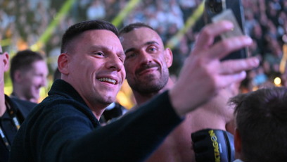 FOTO: Ondřej Raška se fotil s fanoušky.