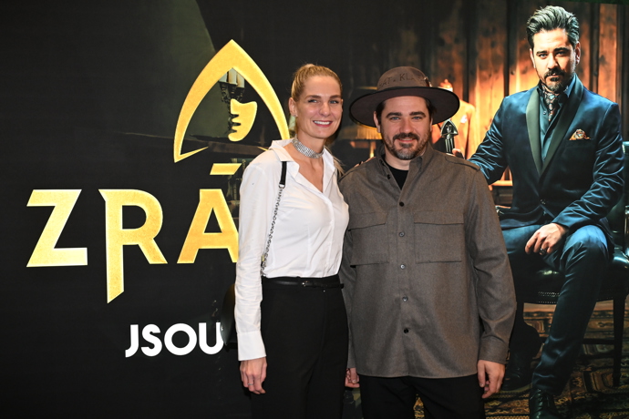 FOTO: Hradní pán a vítězka druhé řady. – stránka 1