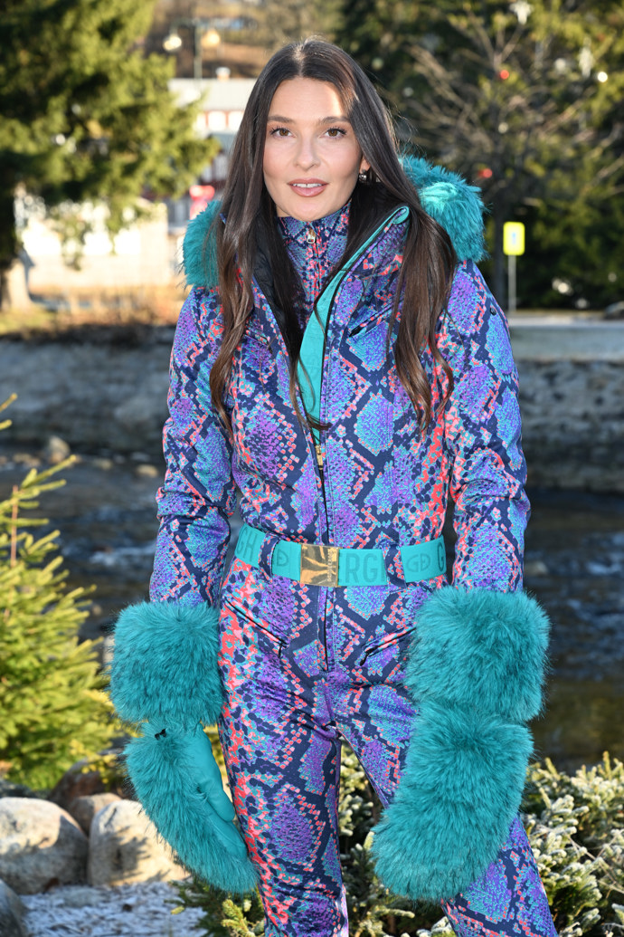 FOTO: Modelka  Nikol Švantnerová. – stránka 3