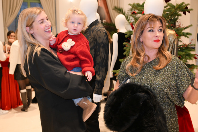 FOTO: Michaela Říbalová s dcerou Isabellou a herečkou Danou Morávkovou. – stránka 1