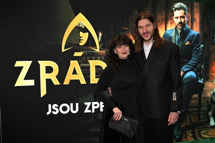 FOTO: Manželé Procházkovi si užili první společenský večer od narození syna. – stránka 4