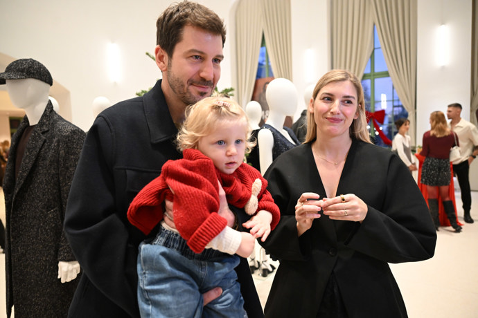 FOTO: Krásná rodinka Říbalových. – stránka 5