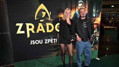 FOTO: Mirai Navrátil s přítelkyní.