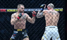 Robert Pukač a Patrik Kincl během zápasu.