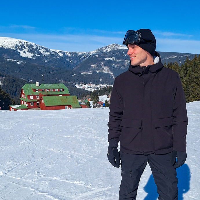 FOTO: Pavel Callta si pořídil penzion v Peci pod Sněžkou. – stránka 30