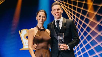 FOTO: Lukáš Provod má krásnou ženu.