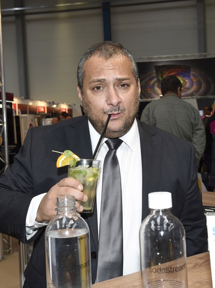 FOTO: Patrik Hezucký. – stránka 317