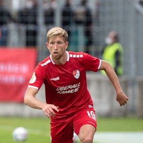 Před Vánoci zemřel bývalý německý fotbalový reprezentant Sebastian Hertner.