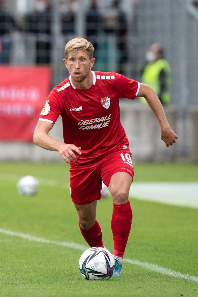 FOTO: Před Vánoci zemřel bývalý německý fotbalový reprezentant Sebastian Hertner. – stránka 1