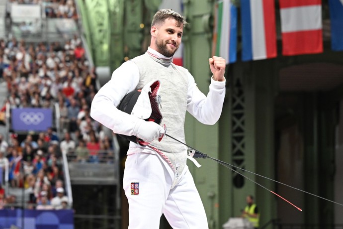 FOTO: Šermíř Alexander Choupenitch. – stránka 2