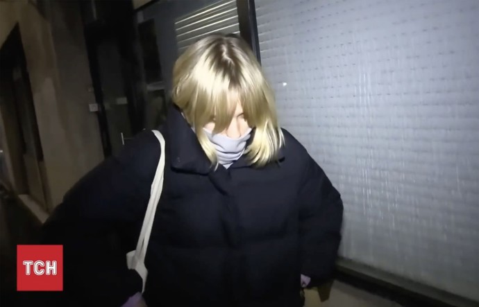 FOTO: Luiza Rozova, dcera Vladimira Putina, byla konfrontovaná na ulici v Paříži.