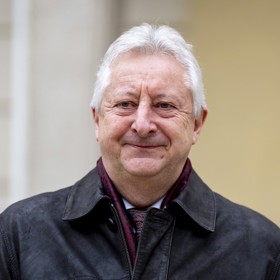 Ministr obrany Jaromír Zůna.