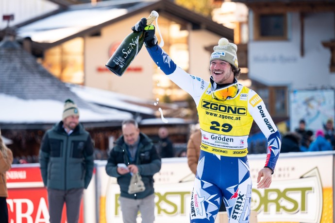 FOTO: Jan Zabystřan si připisuje první triumf českého muže v závodu Světového poháru. – stránka 5