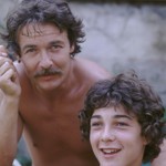 Ten měl s Nicolasem velmi hezký vztah. Na rozdíl od Brigitte, jež ho ve dvou letech svěřila do výchovy tchánovcům.