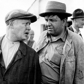 snímek z filmu Tři chlapi v chalupě (Lubomír Lipský st., Čestmír Řanda st.)