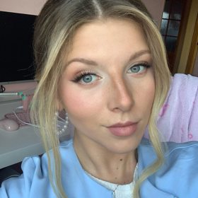 Kristýna Slavíková je velmi krásná.