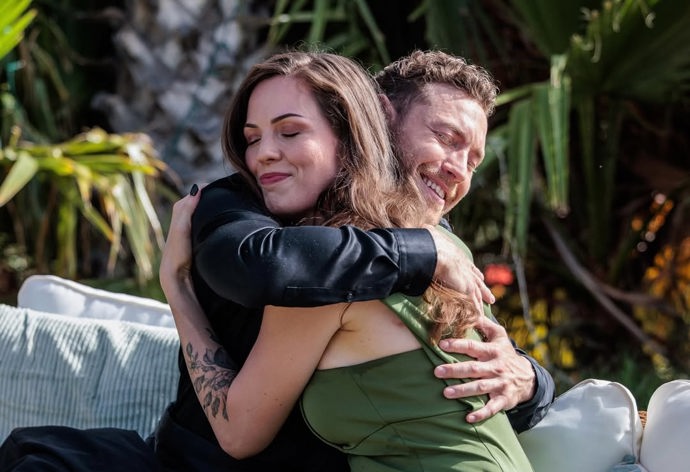 FOTO: Natálie Kumlovská s Bachelorem Miroslavem Dubovickým. – stránka 2