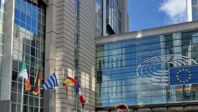 FOTO: Filip Neruda navštívil svou maminku v Bruselu.