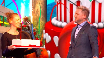 FOTO: Bouček dostal dort.