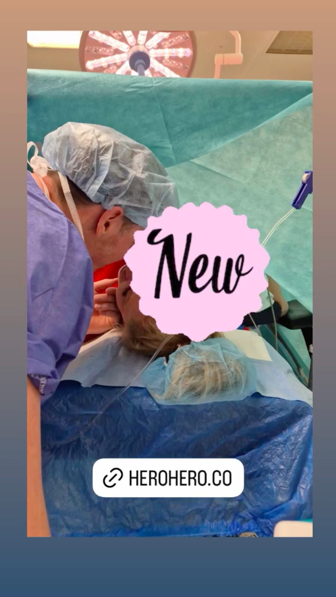 FOTO: Michaela Ochotská porodila. – stránka 1