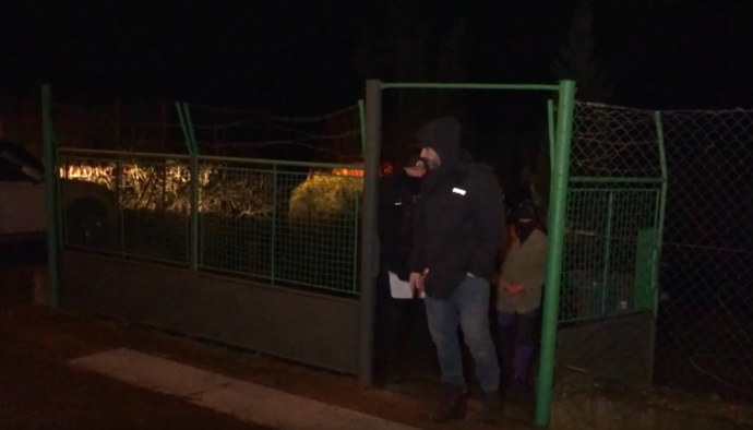 FOTO: Policie uskutečnila ve večerních hodinách rekonstrukci. – stránka 3