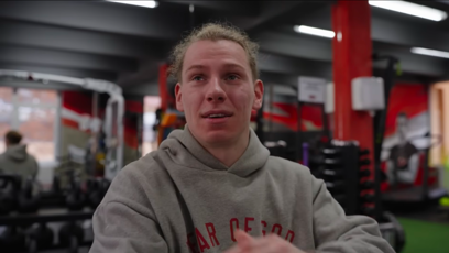 FOTO: Pavel Tóth opět srší arogancí.