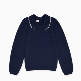 Námořnicky modrý svetr z vlny merino a s límečkem s kontrastním lemováním seženete po Vánocích v akci za 42 liber.