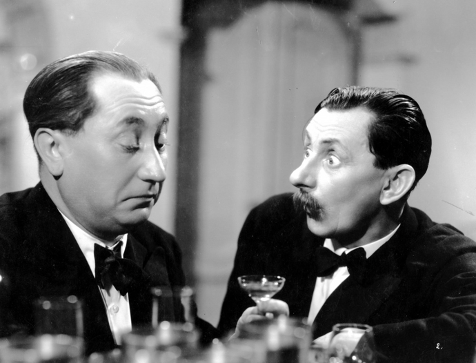 FOTO: Vlasta Burian a Jaroslav Marvan v komedii U pokladny stál... – stránka 1