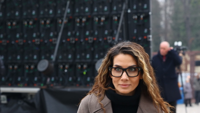 FOTO: Eva Decastelo na pohřbu Patrika Hezuckého.