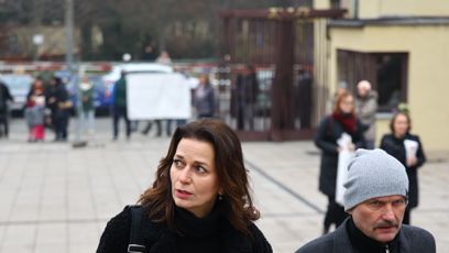 FOTO: Adéla Gondíková spolu se svým bratrem Daliborem na pohřbu Patrika Hezuckého.