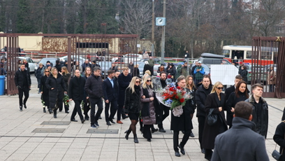 FOTO: Přátelé a kolegové se přišli naposledy rozloučit s Patrikem Hezuckým.