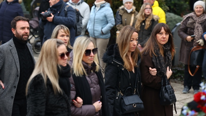FOTO: Přátelé a kolegové se přišli naposledy rozloučit s Patrikem Hezuckým.