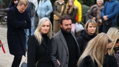 FOTO: Přátelé a kolegové se přišli naposledy rozloučit s Patrikem Hezuckým.