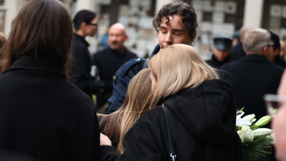 FOTO: Přátelé a kolegové se přišli naposledy rozloučit s Patrikem Hezuckým.