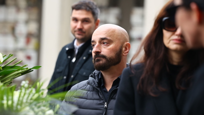 FOTO: Přátelé a kolegové se přišli naposledy rozloučit s Patrikem Hezuckým.