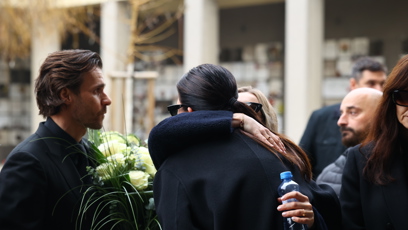 FOTO: Přátelé a kolegové v čele s Leošem Marešem se přišli naposledy rozloučit s Patrikem Hezuckým.