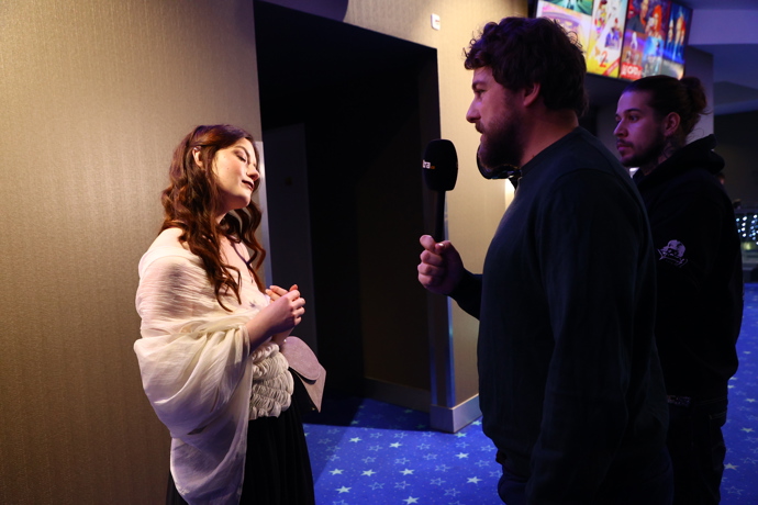 FOTO: Sára Korbelová během rozhovoru pro eXtra.cz. – stránka 3