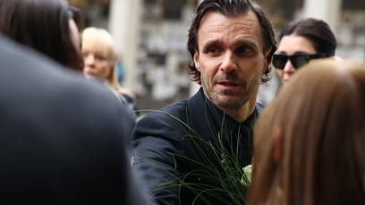 FOTO: Leoš Mareš na pohřbu Patrika Hezuckého.