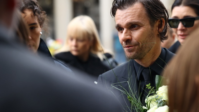 FOTO: Leoš Mareš na pohřbu Patrika Hezuckého.