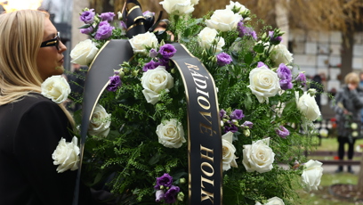 FOTO: Přátelé a kolegové se přišli rozloučit s Patrikem Hezuckým.