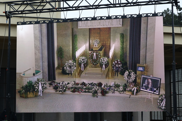 FOTO: Pohřeb Patrika Hezuckého. – stránka 143