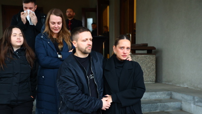 FOTO: Z pohřbu Patrika Hezuckého odcházeli lidé v slzách.