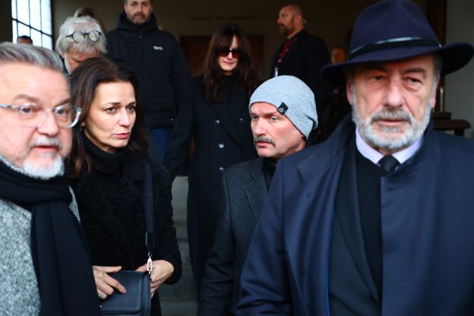 FOTO: Adéla Gondíková s bratrem Daliborem, Miloš Pokorný a Michel Fleischmann. – stránka 2