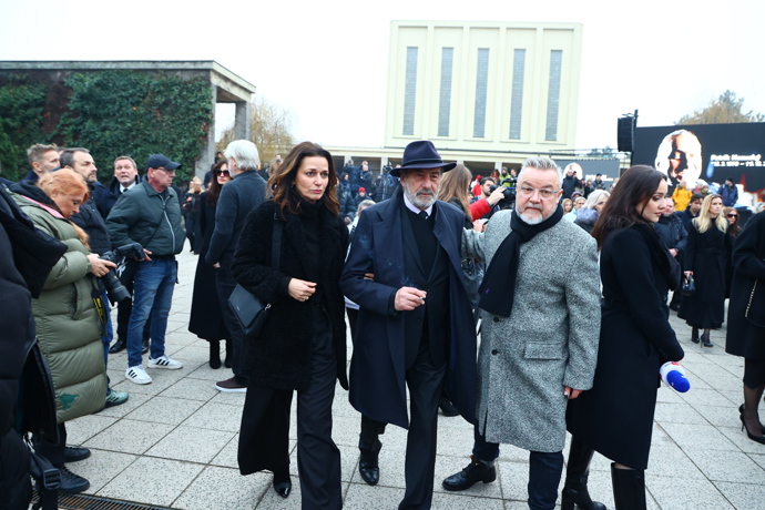 FOTO: Michel Fleischmann společně s Milošem Pokorným a Adélou Gondíkovou. – stránka 1