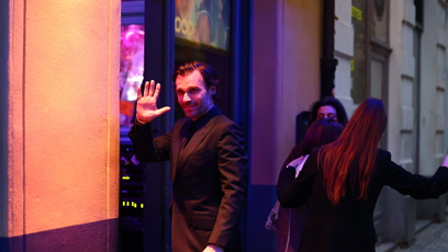 FOTO: Po pohřbu Patrika Hezuckého zavítali jeho přátelé a rodina do baru.